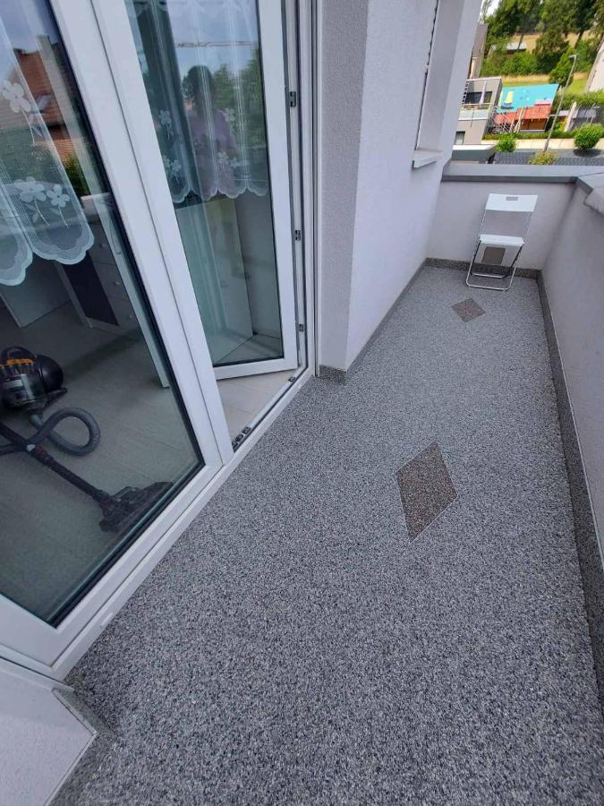 Lovely 2 Bedrooms Of Totally 30 M2 With Private Balcony Vichten Exteriör bild